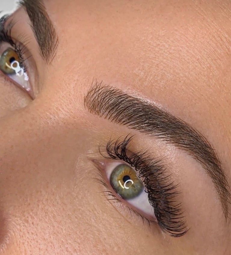 Microshading permanent eyebrow with hair strokes at the front and shading at the end — defined brow with makeup look at CC Styling Studio in Bradenton, FL